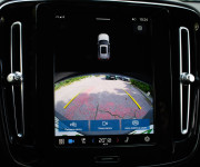 Volvo XC40 P8 Twin motor AWD, El. ťažné, Harman Kardon, Asistenti, 91% SOH, DPH