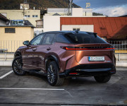 Lexus RZ 450e Luxury TOP, Mark Levinson, 1. Majiteľ, PPF fólia na celom aute, DPH