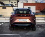 Lexus RZ 450e Luxury TOP, Mark Levinson, 1. Majiteľ, PPF fólia na celom aute, DPH