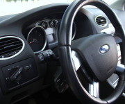 Ford Focus 1.6 16V Duratec Classic X