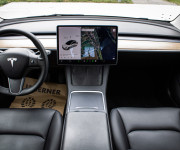 Tesla Model 3 Long Range Refresh EAP 95% SOH, Matrix Led, Dvojité Sklá, tepelné čerpadlo