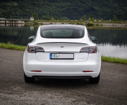 Tesla Model 3 Long Range Refresh EAP 95% SOH, Matrix Led, Dvojité Sklá, tepelné čerpadlo