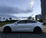 Tesla Model 3 Long Range Dual motor