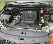 Mitsubishi L 200 L200 2.4 DI-D Double Cab Invite