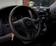 Volkswagen Transporter T5 2.0 TDI 140k KR