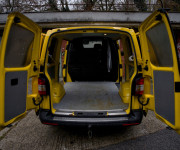 Volkswagen Transporter T5 2.0 TDI 140k KR