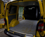 Volkswagen Transporter T5 2.0 TDI 140k KR