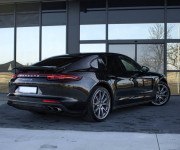 Porsche Panamera 4S A/T