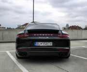 Porsche Panamera 4S A/T