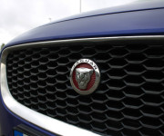 Jaguar E-Pace 2.0 I4 S AWD A/T