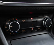 Mercedes-Benz CLA Shooting Brake 220D A/T 100kW AMG KOŽA NELAKOVANÉ