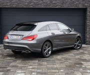 Mercedes-Benz CLA Shooting Brake 220D A/T 100kW AMG KOŽA NELAKOVANÉ