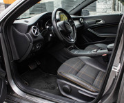 Mercedes-Benz CLA Shooting Brake 220D A/T 100kW AMG KOŽA NELAKOVANÉ
