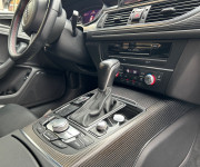 Audi A6 Avant Quattro V6