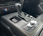 Audi A6 Avant Quattro V6