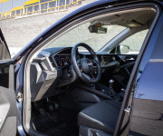 Audi A1 30 TFSI 85kW, Led svetlá, Ambient, R17 alu, Zrkadlenie obrazovky, Qi nabíjanie