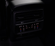 Audi RSQ8 4.0 TFSI Full Carbon, Masáž, Soft-close, Pano, R23, v záruke, DPH