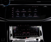 Audi RSQ8 4.0 TFSI Full Carbon, Masáž, Soft-close, Pano, R23, v záruke, DPH