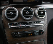 Mercedes-Benz GLC SUV 350e Plug-in-hybrid 4matic 235kW 560 NM, AMG, Hnedá koža, LED svetlá, 360