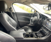 Jaguar XE 2.0 I4D Prestige AT