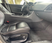 Jaguar XE 2.0 I4D Prestige AT