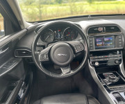 Jaguar XE 2.0 I4D Prestige AT
