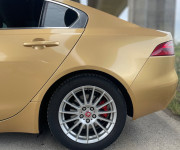 Jaguar XE 2.0 I4D Prestige AT