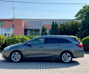 Opel Astra Sport Tourer ST 1.6 Turbo 200k S&S Innovation AT6