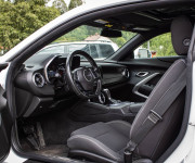 Chevrolet Camaro 2.0T 205 kW, Maxton doplnky, Strešné okno, klapky, pekný stav