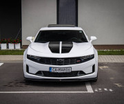 Chevrolet Camaro 2.0T 205 kW, Maxton doplnky, Strešné okno, klapky, pekný stav