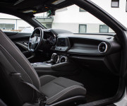 Chevrolet Camaro 2.0T 205 kW, Maxton doplnky, Strešné okno, klapky, pekný stav