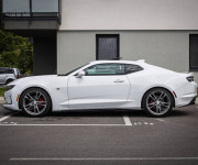 Chevrolet Camaro 2.0T 205 kW, Maxton doplnky, Strešné okno, klapky, pekný stav