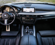 BMW X5 30d xDrive MPacket, LED svetlá, HUD, servis, ambientné osvetlenie