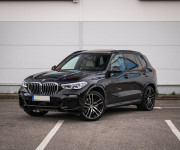 BMW X5 30d xDrive MSport, Swarowski, Pano, HUD, R22, Vzduchový podvozok, vysoká výbava