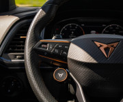Cupra Ateca 221kW Panorama, Koža, Akrapovič, XMARTON