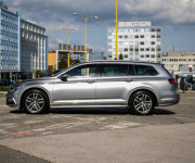 Volkswagen Passat Variant 2.0 TDI BMT R-Line Highline DSG