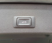 Audi Q5 2.0 TDI 190k S-Line quattro S tronic, 140kW, A7, 5d.