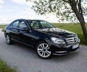 Mercedes-Benz C trieda Sedan