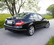 Mercedes-Benz C trieda Sedan
