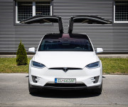 Tesla Model X 75D free supercharger, EAP, 6 miestna verzia, vyservisovaný podvozok, CCS ad.