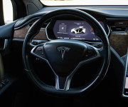 Tesla Model X 75D free supercharger, EAP, 6 miestna verzia, vyservisovaný podvozok, CCS ad.