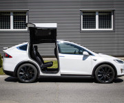 Tesla Model X 75D free supercharger, EAP, 6 miestna verzia, vyservisovaný podvozok, CCS ad.