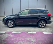 Toyota RAV4 4x4 110 kW AT