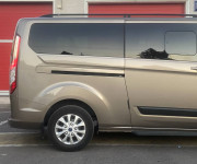 Ford Tourneo Custom 2.0 TDCi 170 Family L2 A/T