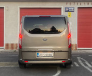 Ford Tourneo Custom 2.0 TDCi 170 Family L2 A/T
