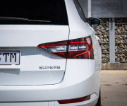 Škoda Superb Combi 2.0 TDI DSG Style, Webasto, Kessy, Bixenón, Navi, pamäťové sedadlo