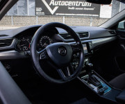 Škoda Superb Combi 2.0 TDI DSG Style, Webasto, Kessy, Bixenón, Navi, pamäťové sedadlo