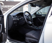 Škoda Superb Combi 2.0 TDI DSG Style, Webasto, Kessy, Bixenón, Navi, pamäťové sedadlo