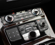 Audi A8 3.0 TDI V6 DPF clean diesel quattro tiptronic