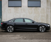 Audi A8 3.0 TDI V6 DPF clean diesel quattro tiptronic